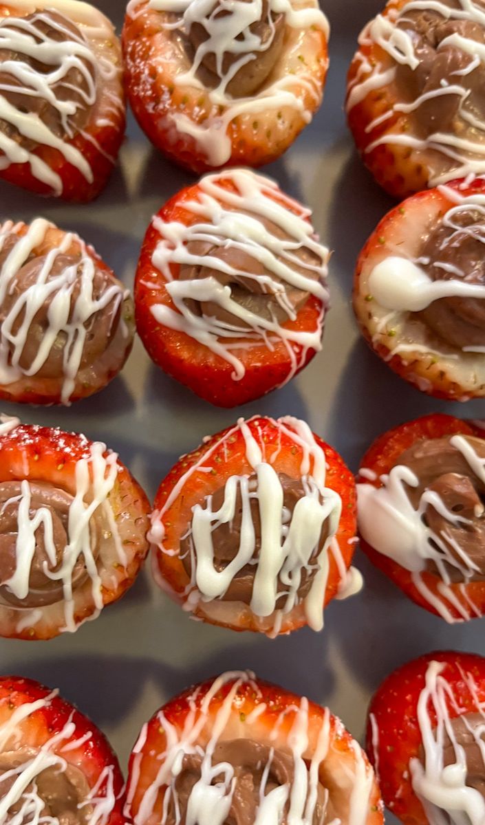 chocolate cheesecake filled strawberries
