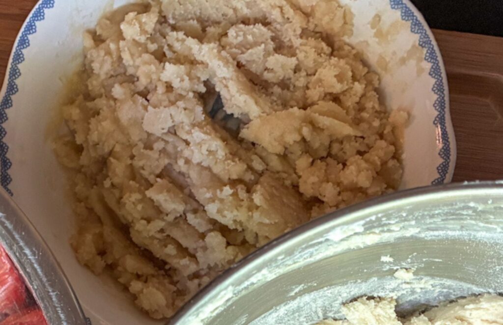 crumb topping in a bowl