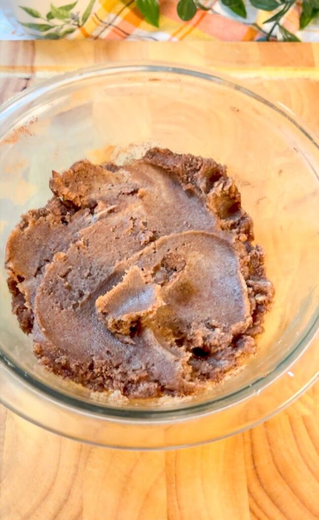 cinnamon filling in a medium bowl